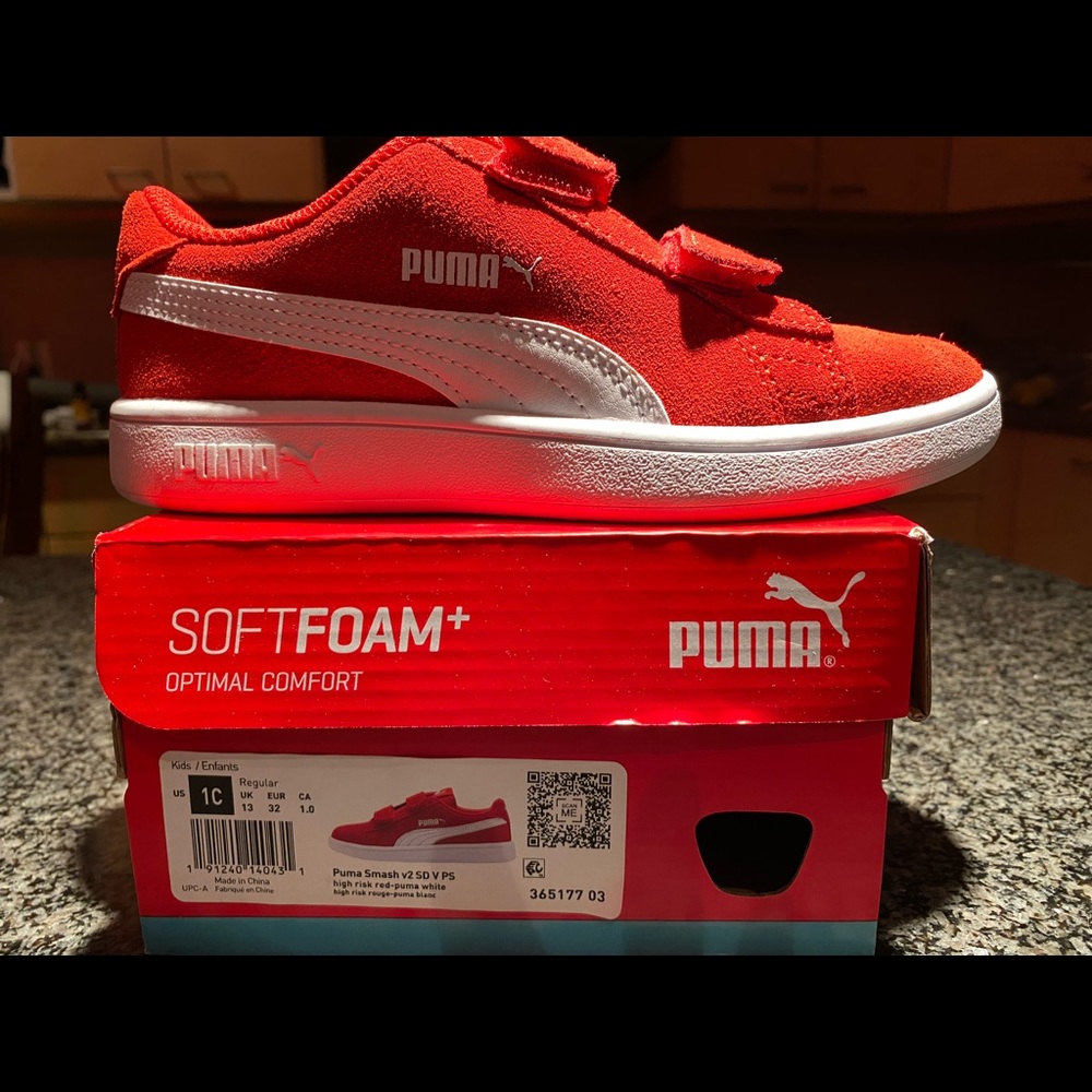 Puma kids size 1 NWT